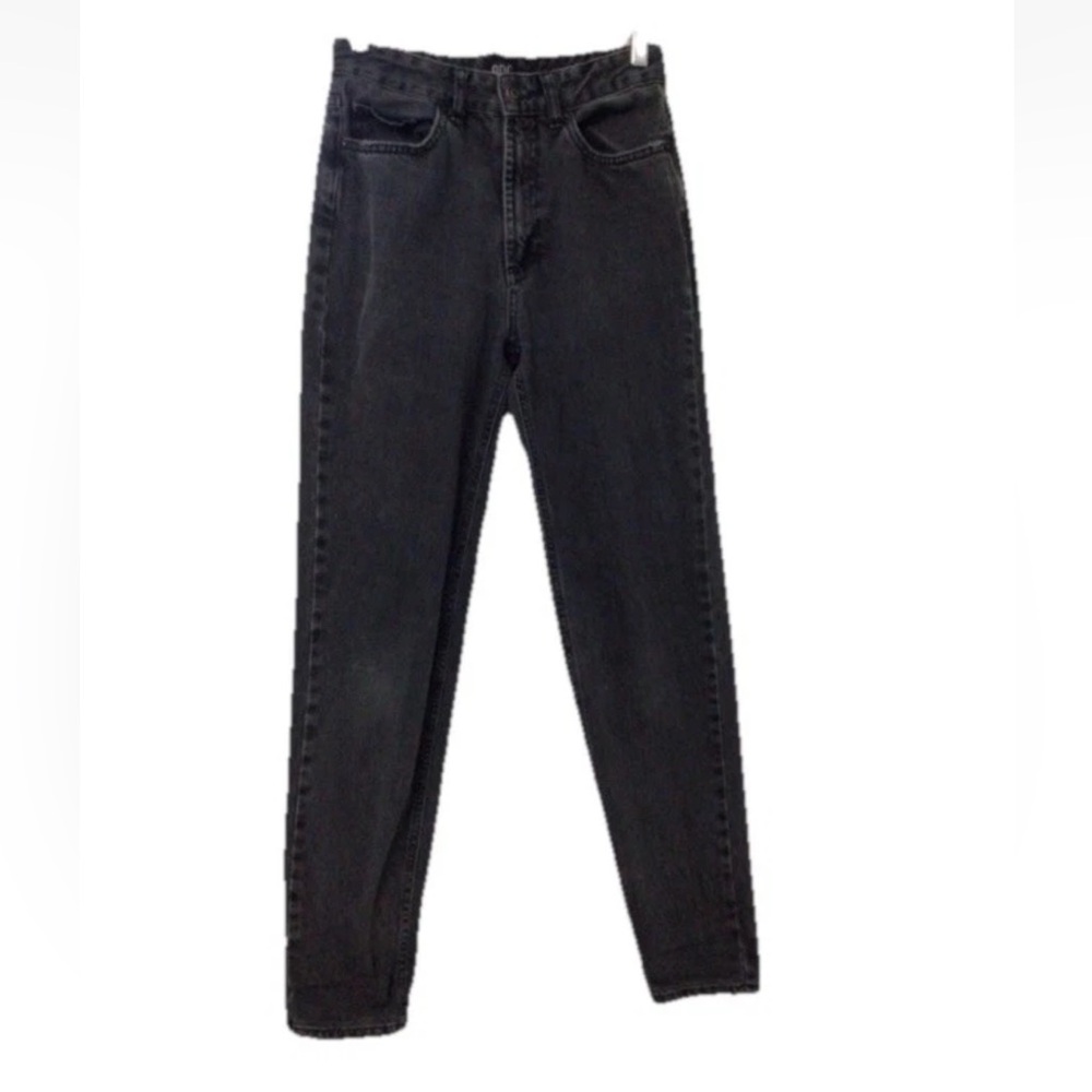 BDG Urban Outfitters Black Washed Mom High Rise Jeans Size 27 - Picture 2 of 4
